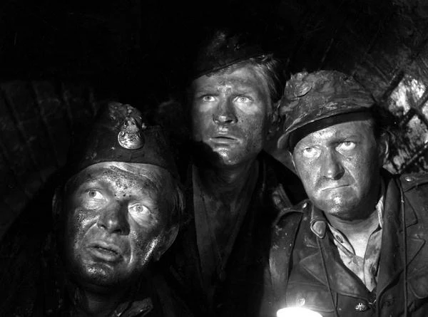 Zdjęcia realizowane były na przełomie września i października, wielu aktorów podczas pracy na planie przeziębiło się.