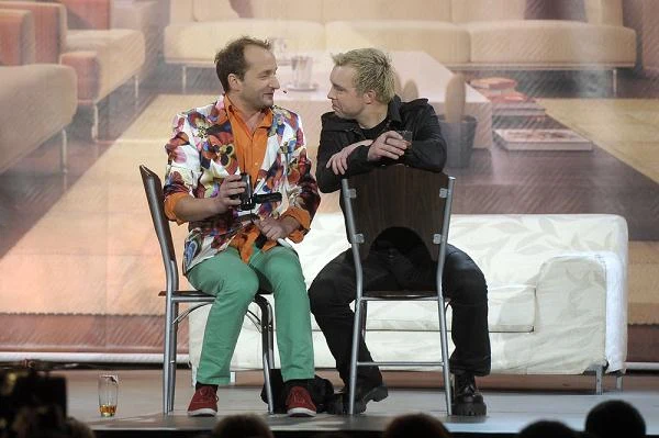 Robert Wójcik i Marcin Wójcik w serialu kabaretowym "Spadkobiercy"