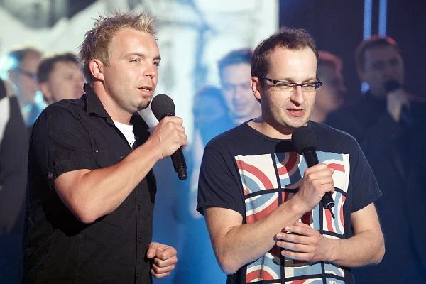 Robert Wójcik i Marcin Wójcik na scenie