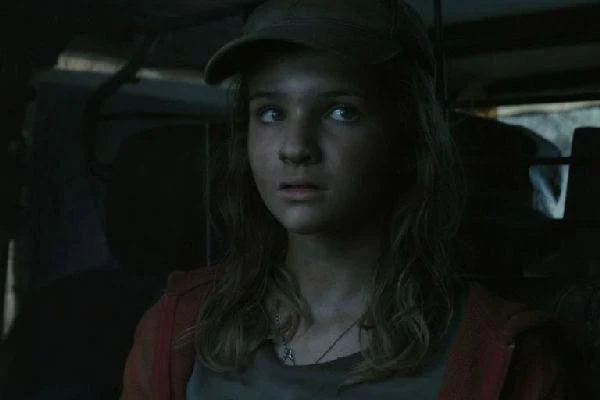 Lisa Vicari w scenie z filmu "Hell"