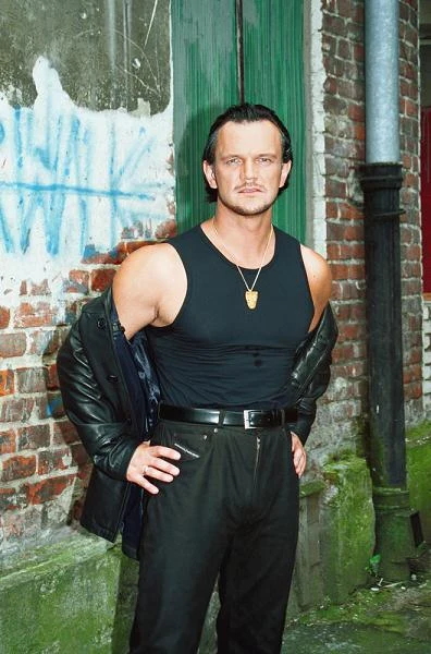 W "E=mc2" zagrał gangstera Andrzeja "Ramzesa" Nowickiego.