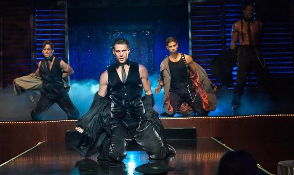 Matt Bomer, Channing Tatum, Adam Rodriguez i Joe Manganiello w scenie z filmu "Magic Mike" Matt Bomer, Channing Tatum, Adam Rodriguez i Joe Manganiello w scenie z filmu "Magic Mike"