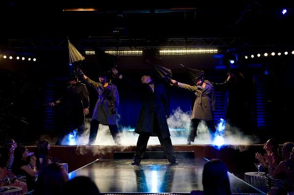Joe Manganiello, Adam Rodriguez, Channing Tatum, Matt Bomer i Kevin Nash w scenie z filmu "Magic Mike Joe Manganiello, Adam Rodriguez, Channing Tatum, Matt Bomer i Kevin Nash w scenie z filmu "Magic Mike