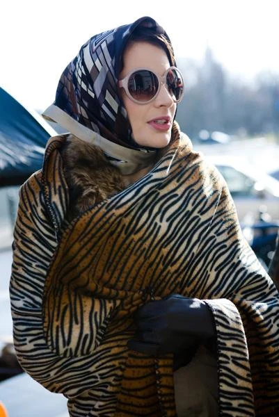 Anna Dereszowska w filmie "Komisarz Blond i Oko Sprawiedliwości"