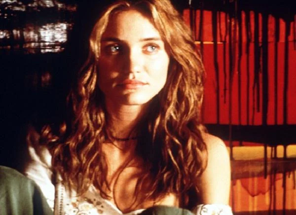 W "Sekrecie" aktorka wcieliła się w młodą dziewczynę, która popełnia samobójstwo.