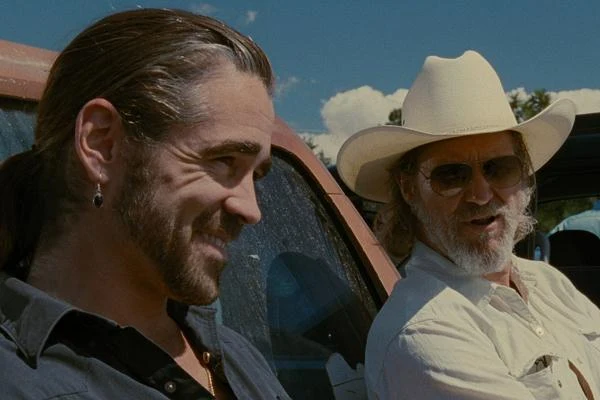 Małą, ale znakomitą kreację stworzył u boku nagrodzonego Oscarem Jeffa Bridgesa w "Szalonym sercu" (2009). Jego Tommy Sweet powalał nie tylko śpiewem.