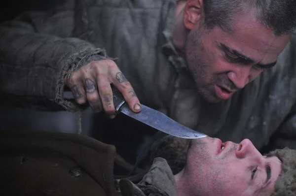 W "Niepokonanych" (2010) Petera Weira był zdecydowanie najlepszy na ekranie - jego Walka budził największe emocje wśród widzów.