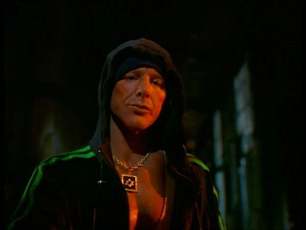 Butch Stein w filmie "Bullet" (1996)