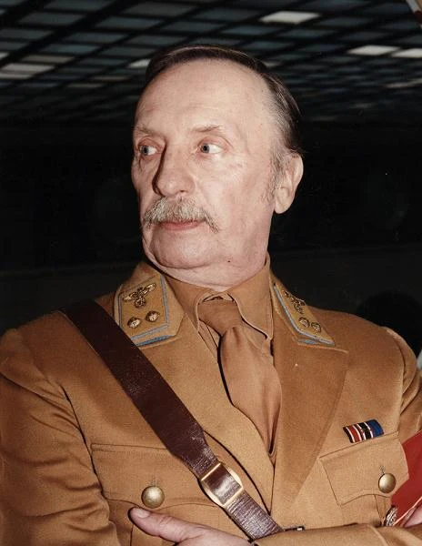 Wojciech Pokora w filmie "Złoto dezerterów", kontynuacji przeboju "C.K. Dezerterzy".