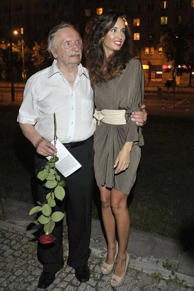 Wielką dumą Wojciecha Pokory jest jego wnuczka Agata Nizińska, która jest aktorką.