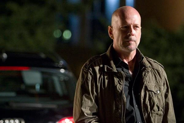 Jako Martin w "Cold Light of Day" Mabrouka El Mechriego.