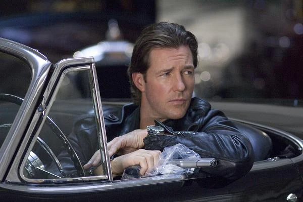 Edward Burns w scenie z filmu "Alex Cross"