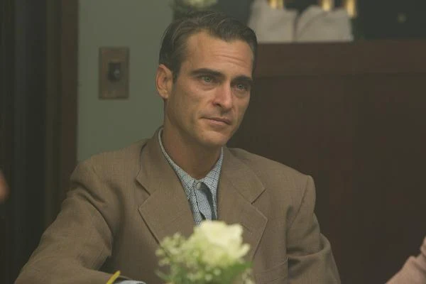 Joaquin Phoenix w filmie "Mistrz"