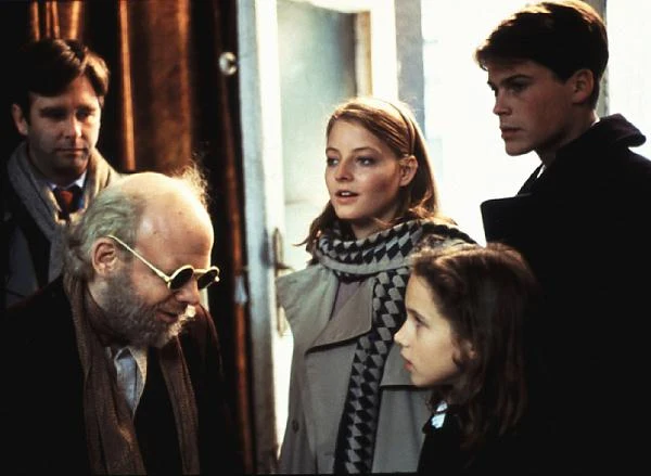 W ekranizacji słynnej powieści Johna Irvinga "Hotel New Hampshire" (1984).