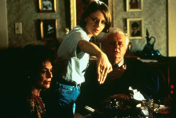 Na planie drugiego wyreżyserowanego przez siebie filmu "Wakacje w domu" (1995).