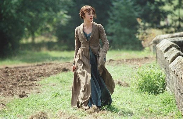Jako Elizabeth Bennet w adaptacji słynnej powieści Jane Austen "Duma i uprzedzenie" (2005), tym razem przeniesionej na ekran przez Joe Wrighta. Za swoją kreację Keira otrzymała pierwsze w karierze nominacje do Oscara i Złotego Globu.