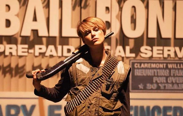 Jako Domino Harvey w sensacyjno-biograficznym filmie zmarłego niedawno Tony'ego Scotta.