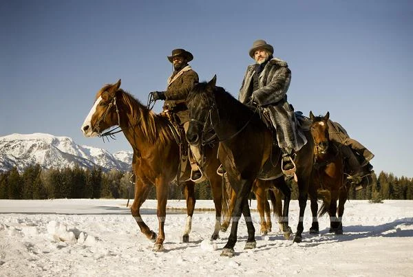 Jamie Foxx i Christoph Waltz w scenie z filmu "Django"