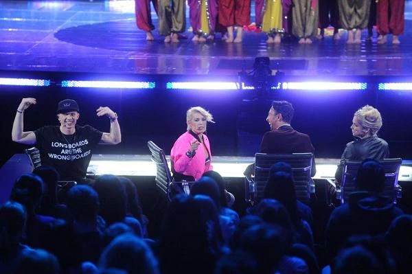 W "obsadzie" jury znaleźli się także znani z poprzednich edycji: Alan Andresz (L), Joanna Liszowska (P) oraz Michał Malitowski (2 P).