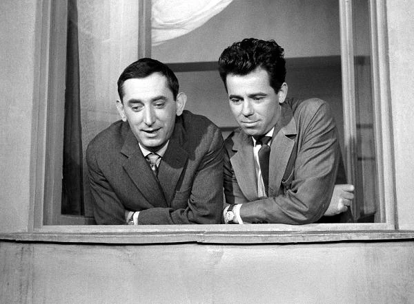 Gustaw Holoubek i Tadeusz Janczar w filmie "Jutro premiera"