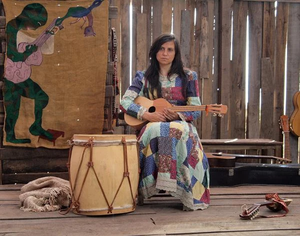 Francisca Gavilán w filmie "Violeta poszła do nieba"