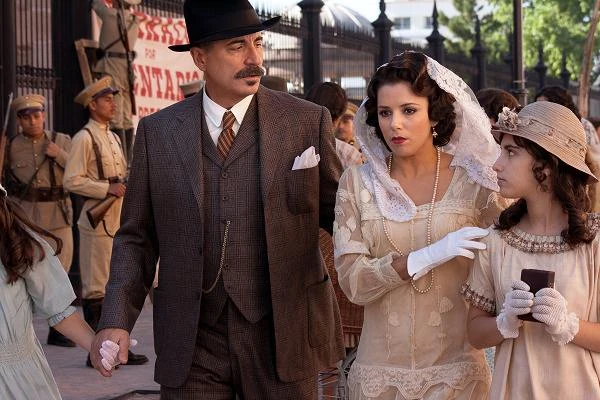 Andy Garcia i Eva Longoria w filmie "Cristiada"