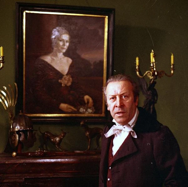 "Wilczyca" okazała się wielkim sukcesem frekwencyjnym. "U nas zawsze brakowało takiego kina - stąd 2 miliony widzów na 'Wilczycy'. W Pradze czeskiej ustawiały się na nią kolejki" - wspomina dumny Piestrak (na zdjęciu Leon Niemczyk w roli hrabiego Wiktora Smorawińskiego).