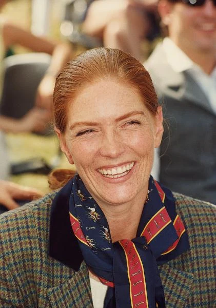 Na początku wzbudzała prawdziwą sensację. Przed nią w telewizji nie było nikogo rudego i piegowatego, kto pojawiałby się na wizji. - Na szczęście trafiłam na ludzi, którzy przekonali mnie, że inność jest wartością - wspomina i dodaje: - Po kilku występach wszyscy mnie kojarzyli.