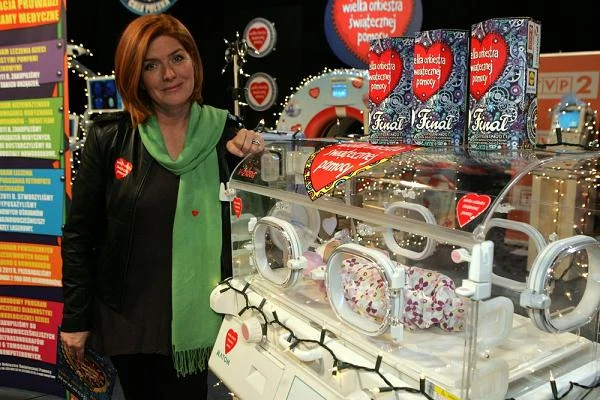 Katarzyna Dowbor pracowała w TVP od 1983 roku. Realizowała liczne reportaże, występowała w programach publicystycznych. Następnie prowadziła program "Pytanie na śniadanie" w telewizyjnej Dwójce oraz programy propagujące zdrowy styl życia: "Alchemia zdrowia i urody" oraz "Apetyt na zdrowie". Była również konferansjerką podczas finałowych koncertów Wielkiej Orkiestry Świątecznej Pomocy.