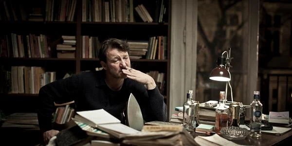 Robert Więckiewicz na planie filmu "Pod Mocnym Aniołem"