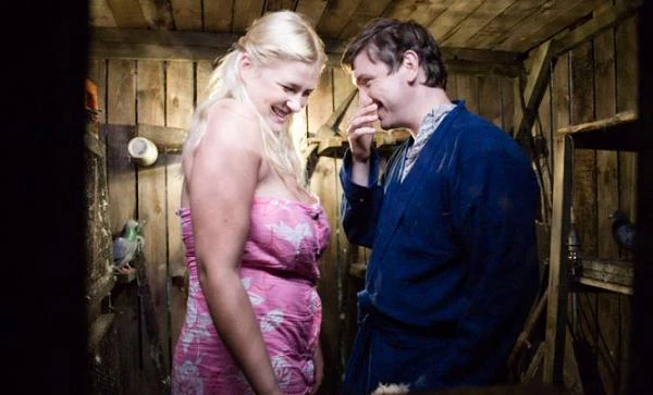 W filmie "Zgorszenie publiczne", który reklamowany był jako komedia romantyczna "po ślunsku" Romanowska wcieliła się w postać 19-letniej dziewczynie o "puszystej" figurze, która nazywana jest Motylkiem.