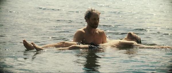 Andrzej Chyra w filmie "W imię..."