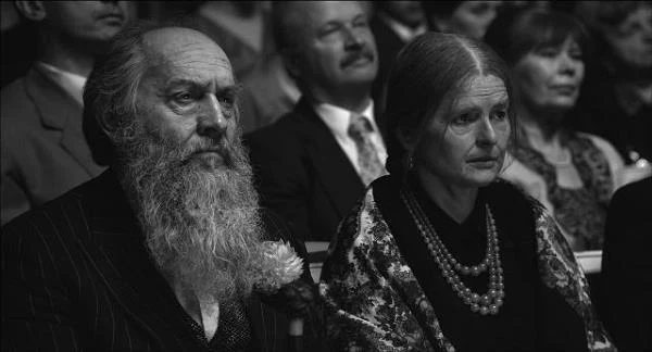 Zbigniew Waleryś i Jowita Budnik w filmie "Papusza"