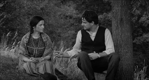 Jowita Budnik i Antoni Pawlicki w filmie "Papusza"