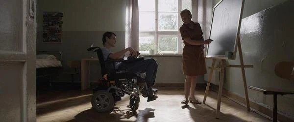 Kamil Tkacz i Anna Nehrebecka w filmie "Chce się żyć" - fot. Paweł Dyllus