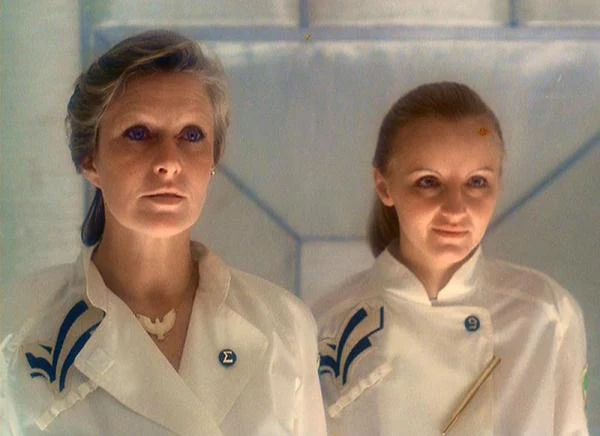 W latach 80. pojawiała się w komediowym repertuarze, zwłaszcza w filmach Juliusza Machulskiego, który obsadzał Tyszkiewicz w Juliusza Machulskiego "Seksmisji" z 1984 roku (jako Berna), "Vabanku II" z 1985 roku (jako hrabina Żwirska) oraz "Kingsajzie" z 1987 roku (jako "dama na bazarze").