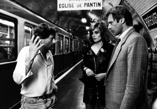 W roku 1988 Polański nakręcił "Frantic" z Harrisonem Fordem, który częściowo przywrócił mu sławę. Główną bohaterkę odgrywała Emmanuelle Seigner, w której Polański od razu się zakochał. Kolejny romans dojrzałego reżysera z młodziutką aktorką wzbudzał większe zainteresowanie, niż sam film.