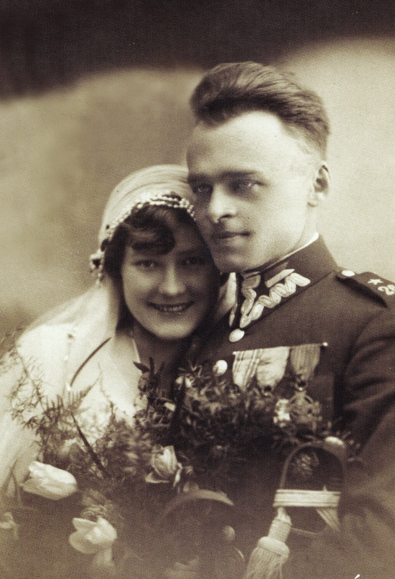 Rotmistrz Witold Pilecki z żoną Marią, 1931 rok. Reprodukcja: FoKa