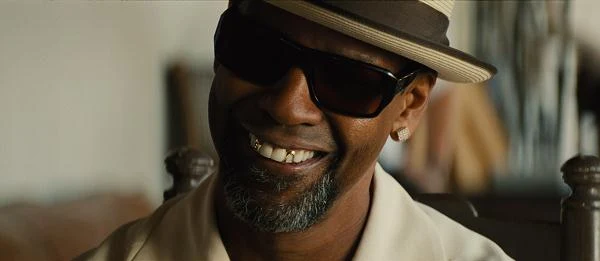 Denzel Washington  w filmie "Agenci".