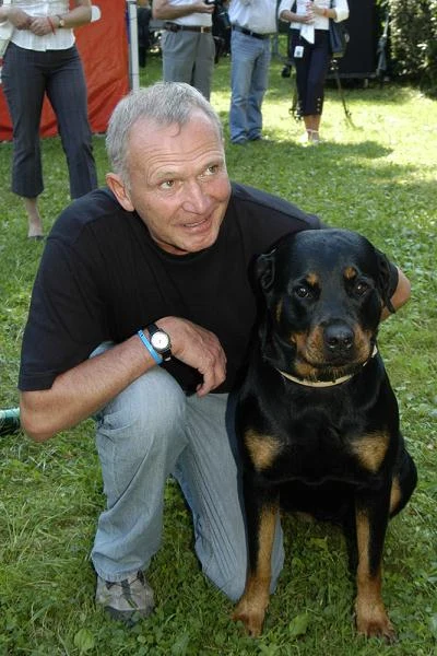 Siudym jest doskonałym treserem zwierząt. Dzięki temu nauczył się cenić wiele ich cech, takich jak np. jawność uczuć. "Zwierzęta nie znoszą wahania, cofania się, pokrętności charakteru. Mam dobry kontakt z końmi, psami, kotami i innymi stworzeniami właśnie dlatego, że jasno odczytujemy swoje intencje i sygnały. Nasze relacje są przejrzyste, a zarazem proste" - mówi aktor.