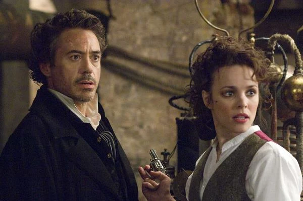 Trzecim filmem z McAdams, który wszedł na ekrany w 2009 roku był "Sherlock Holmes" w reżyserii Guya Ritchiego z Robertem Downey Jr. w roli tytułowej. Aktorka zagrała w produkcji drugoplanową rolę pięknej femme fatale - Irene Adler. Przyjęła ją, wierząc, że będzie ona odskocznią od jej wcześniejszych - przede wszystkim komediowo-romantycznych - kreacji. "Sherlock Holmes" jest jak dotąd najbardziej kasowym obrazem w dorobku artystki (524 mln dolarów).