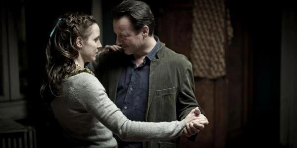 Julia Kijowska i Robert Więckiewicz w scenie z filmu "Pod Mocnym Aniołem"