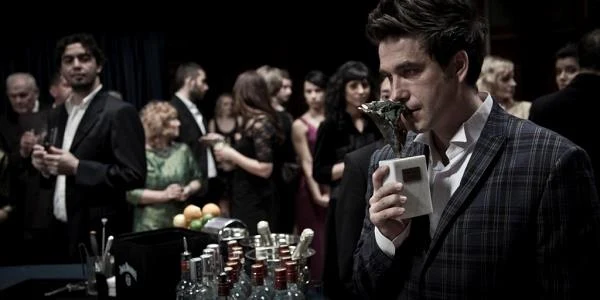 Marcin Dorociński w scenie z filmu "Pod Mocnym Aniołem"