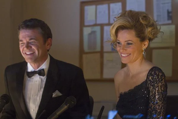 Z Johnem Michaelem Higginsem w głośnej komedii "Pitch Perfect" (2012) Jasona Moore'a, której gwiazdami były Anna Kendrick i Rebel Wilson.