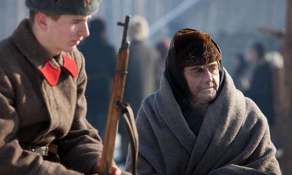 Ostatnim obrazem w aktorskiej filmografii Peszka jest "Syberiada polska" Janusza Zaorskiego (2013). Na wiosnę 2014 roku zapowiedziano premierę thrillera Łukasza Barczyka "Hiszpanka" z udziałem aktora.