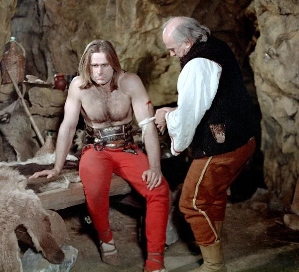 Marek Perepeczko tak przekonująco wcielił się w Janosika, że nawet rysunkowa postać w komiksie poświęconym przygodom tatrzańskiego rozbójnika miała jego twarz.