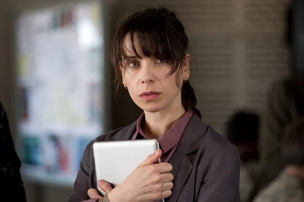 Sally Hawkins w scenie z filmu "Godzilla"