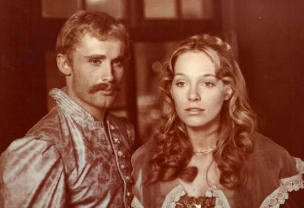 Z Danielem Olbrychskim w nominowanym do Oscara w kategorii najlepszy film nieanglojęzyczny "Potopie".