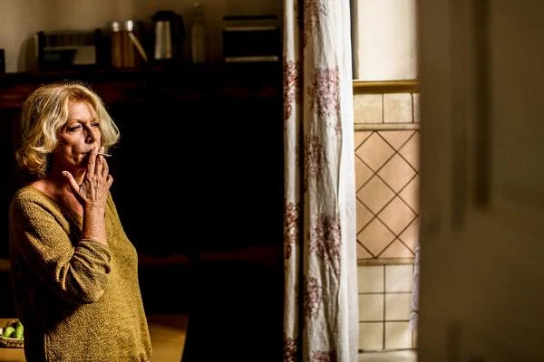 Ewa Wiśniewska w scenie z filmu "Zbliżenia", fot. Adam Golec