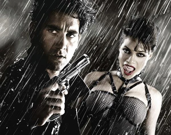 W "Sin City" Roberta Rodrigueza  Owen wcielił się w postać byłego fotoreportera Dwighta - jedynego mężczyznę, któremu mogą zaufać prostytutki z MIasta Grzechu. "Nie miałem pojęcia, skąd weźmiemy kogoś tak szorstkiego jak Dwight, dopóki nie przypomniałem sobie Clive'a w tych słynnych reklamach BMW, które jakiś czas temu widziałem w sieci. Jest w nim pewna tajemniczość i szorstkość, które świetnie pasują do postaci z książek Franka" [Millera - autora komiksowego pierwowzoru - przyp.red.] - wyjaśniał reżyser filmu.